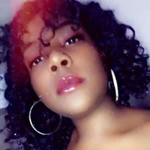 Meet your Posher, Ashli